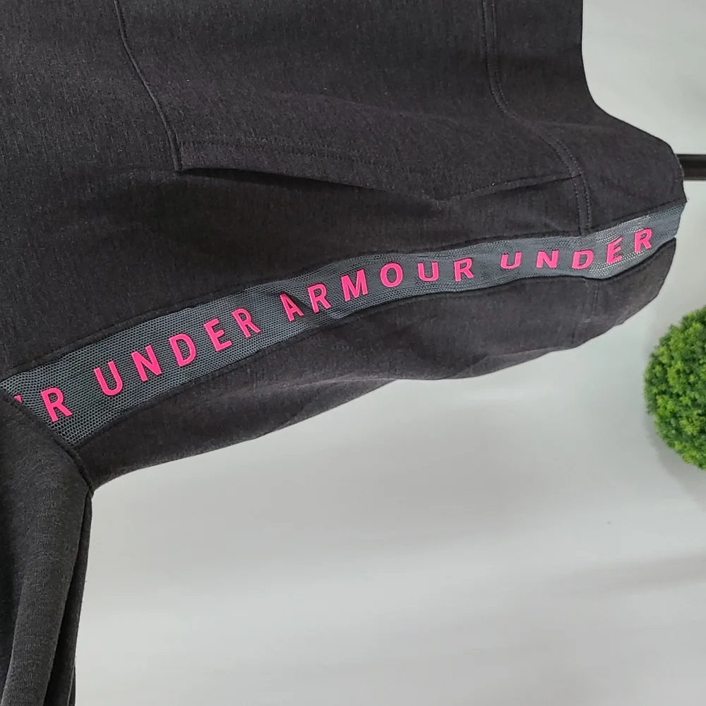 Under Armour Tech Logo Tape Hoodie - Medium - Picture 8 of 14